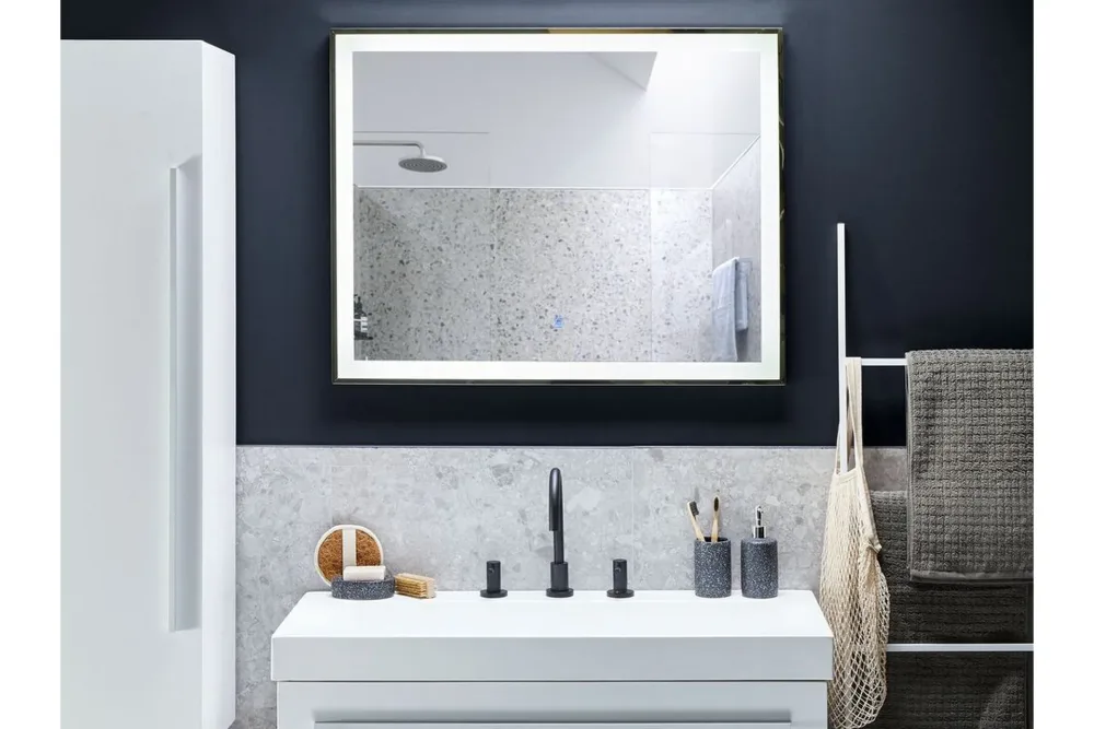 Argens Spegel 70x90 cm LED
